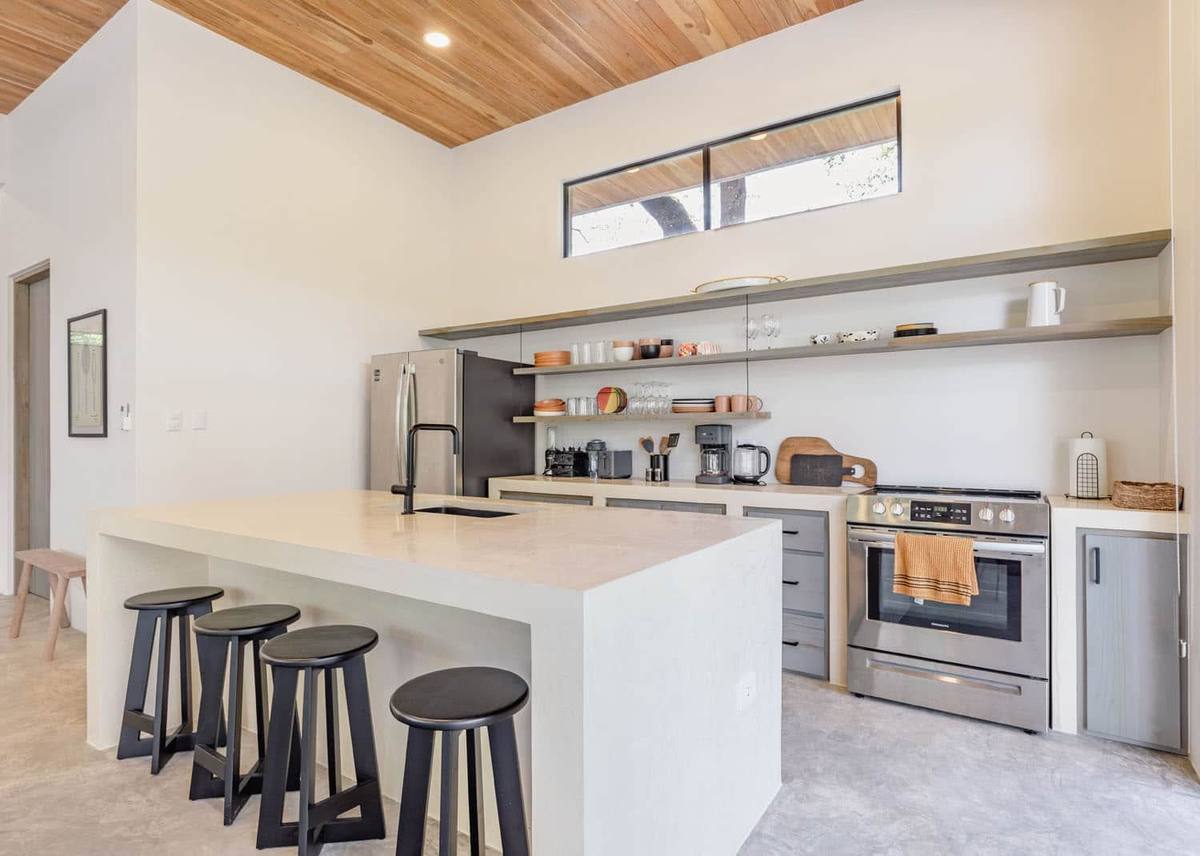 Villa Two - kitchen